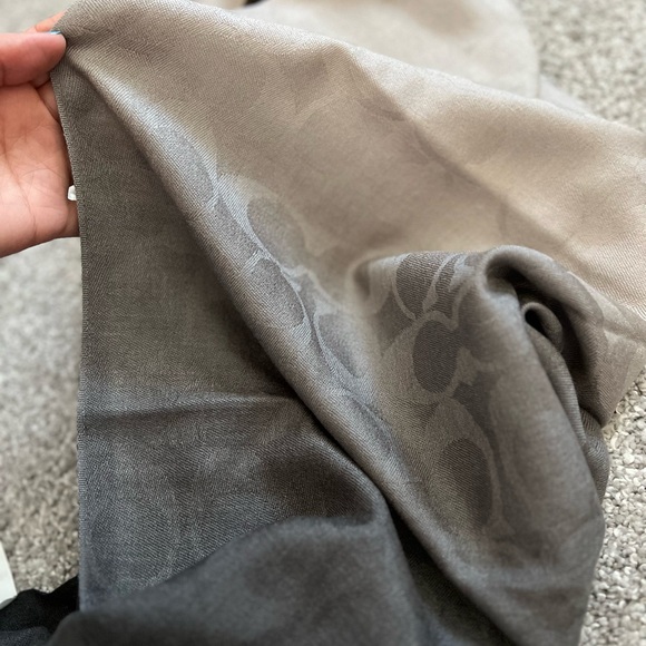 Coach wool Scarf NWT - Picture 9 of 9